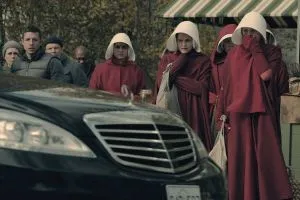 Рассказ служанки scr.4