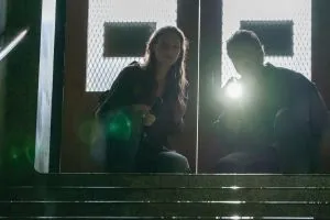 Одни из нас scr.1